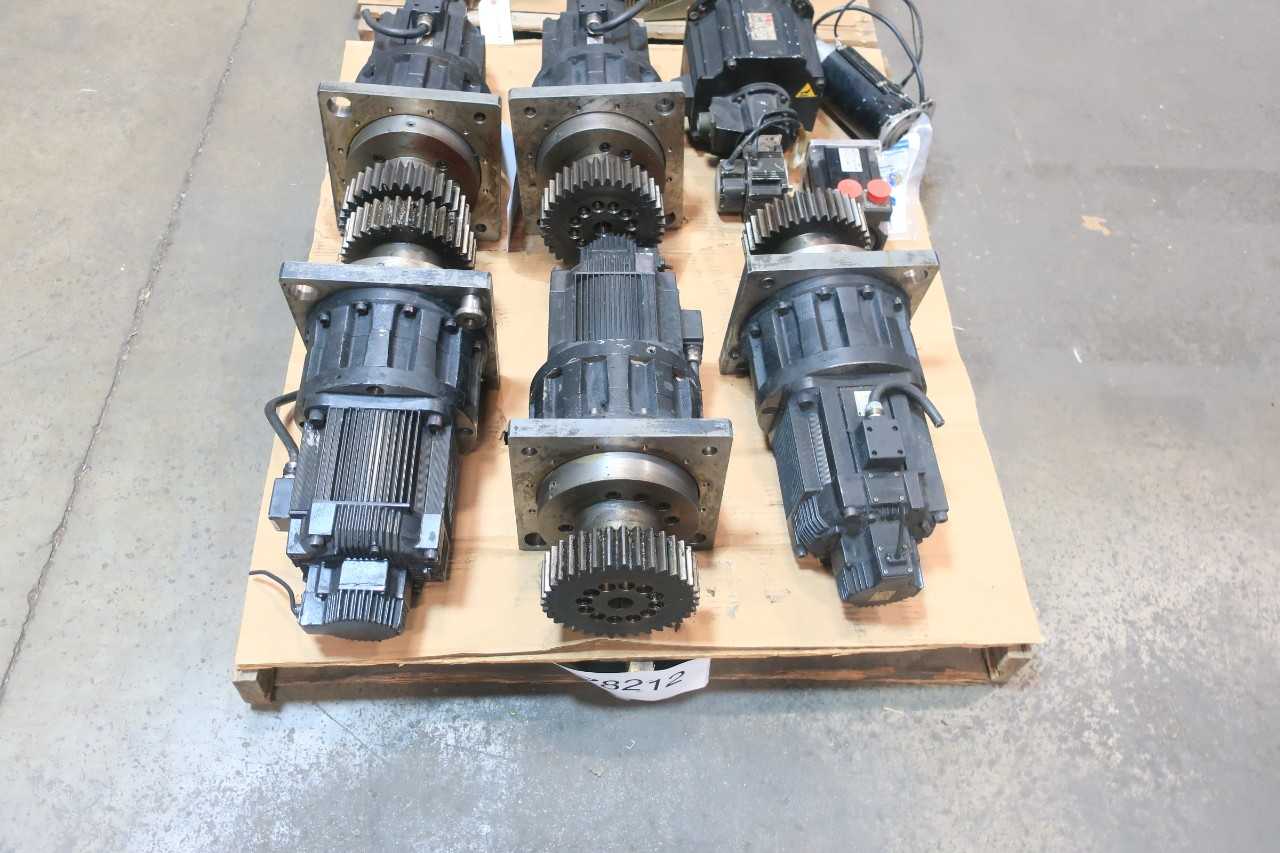 1 PALLET OF SERVO MOTORS, SGMGH-30A2A-YR11 2900W 1500RPM 18.6NM SERVO MOTOR- NACHI, SANYO DENKI, DANAHER, YASKAWA - SERVO
