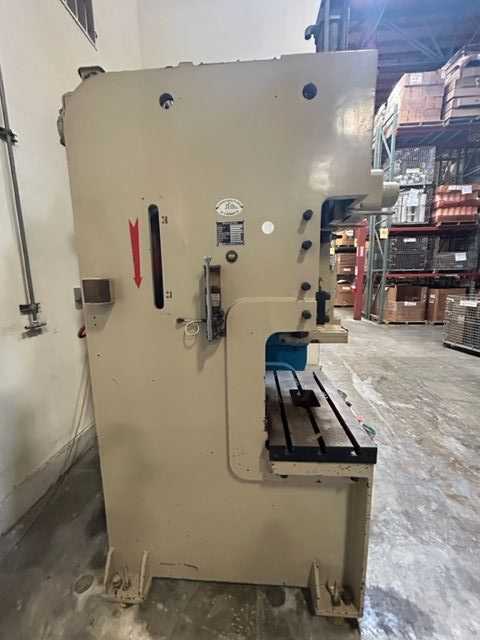 1988 HIDAKA MARK-45-2 45-TON METAL STAMPING MACHINE - MACHINE TOOLING