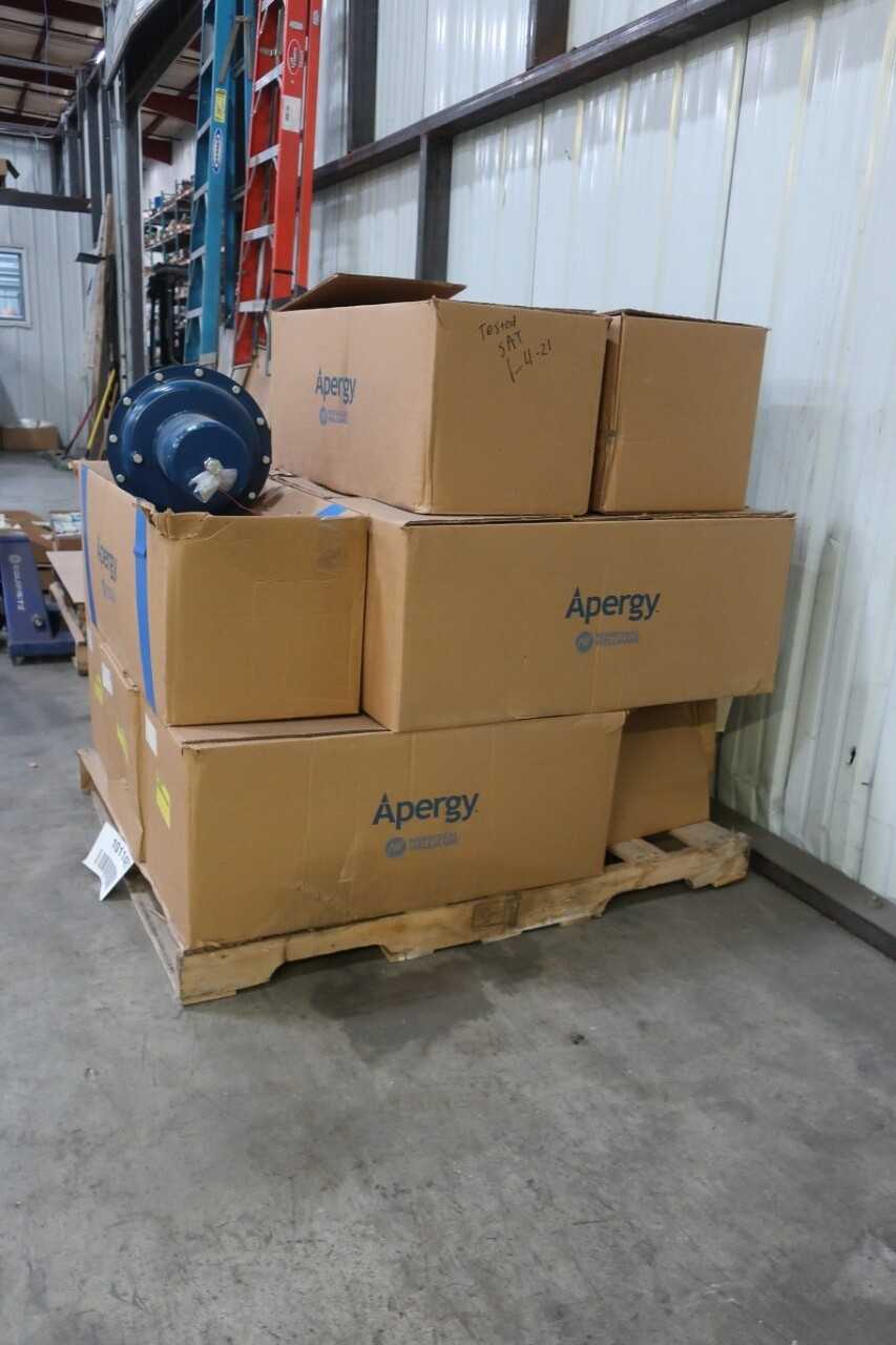 PALLET OF NORRISEAL PNEUMATIC VALVE ACTUATORS - VALVES