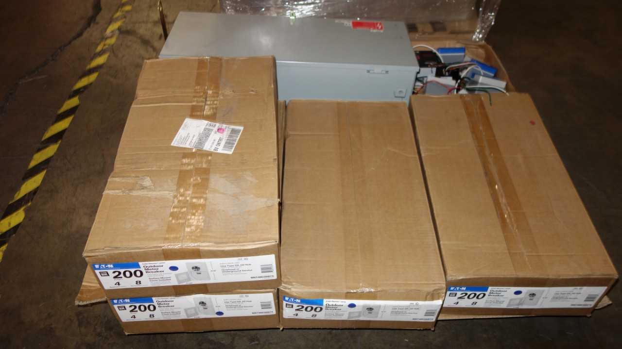 1 PALLET OF ASSORTED EATON ELECTRICAL POWER BOXES - ELECTRICAL COMPONENTS