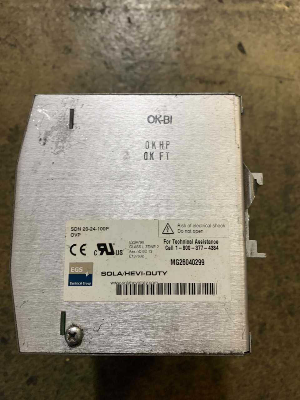 Lot of 10 SOLA SDN-20-24-100P Power supply - ELECTRICAL COMPONENTS