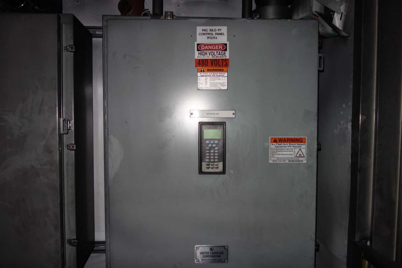 LOT OF 3 ELECTRICAL CONTROL CABINETS WITH CONTENTS ALLEN BRADLEY POWERFLEX 70 MOTOR DRIVES - MOTOR DRIVES