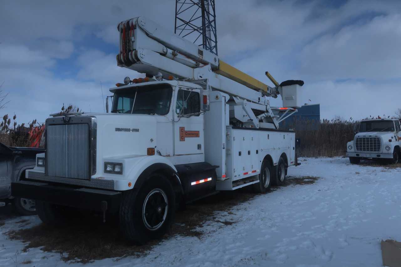 WESTERN STAR 1986 4800 AMADOR TANDEM AXLE POWER LINE BUCKET TRUCK - HYDRO EXCAVATOR TRUCKS