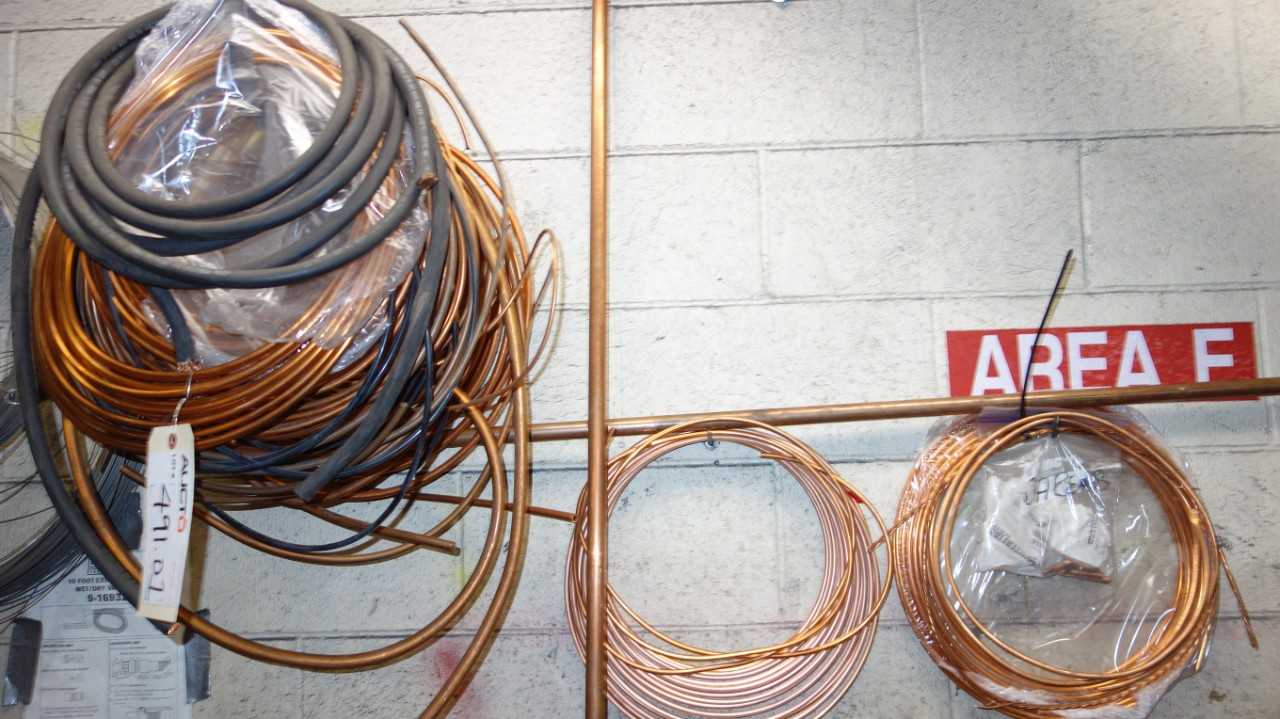 LOT OF ASSORTED COPPER PIPING & WIRE - WIRE MANUFACTURING