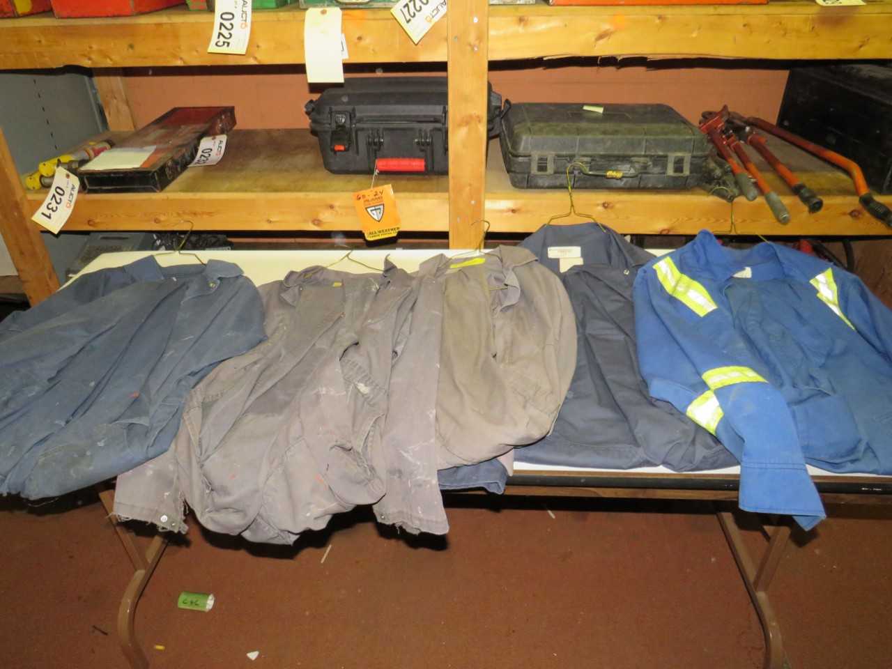 LOT OF 5 ASSORTED FLAME RESISTANT COVERALLS - SAFETY SWITCH