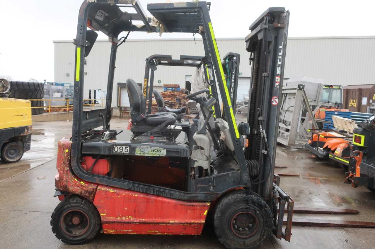 STILL R60-25 ELECTRIC FORKLIFT TRUCK W/O BATTERY - MISCELLANEOUS