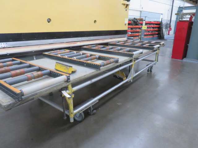 Aluminum Table on Wheels, 5' X 20', Approx. w/conveyor - CONVEYORS