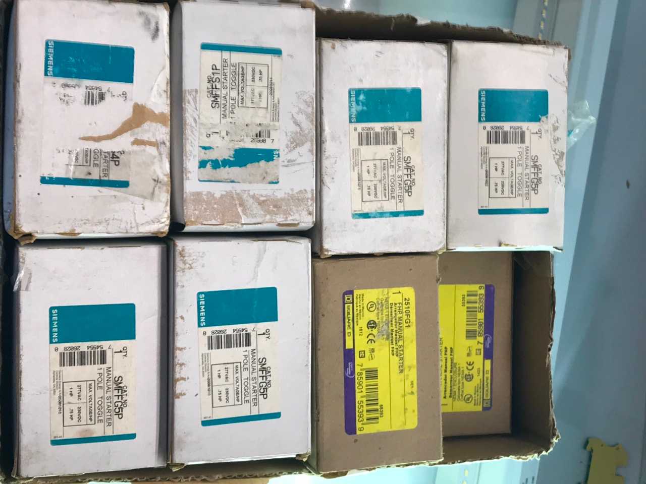 SIEMENS/ SQUARE D MANUAL STARTERS - ELECTRICAL COMPONENTS
