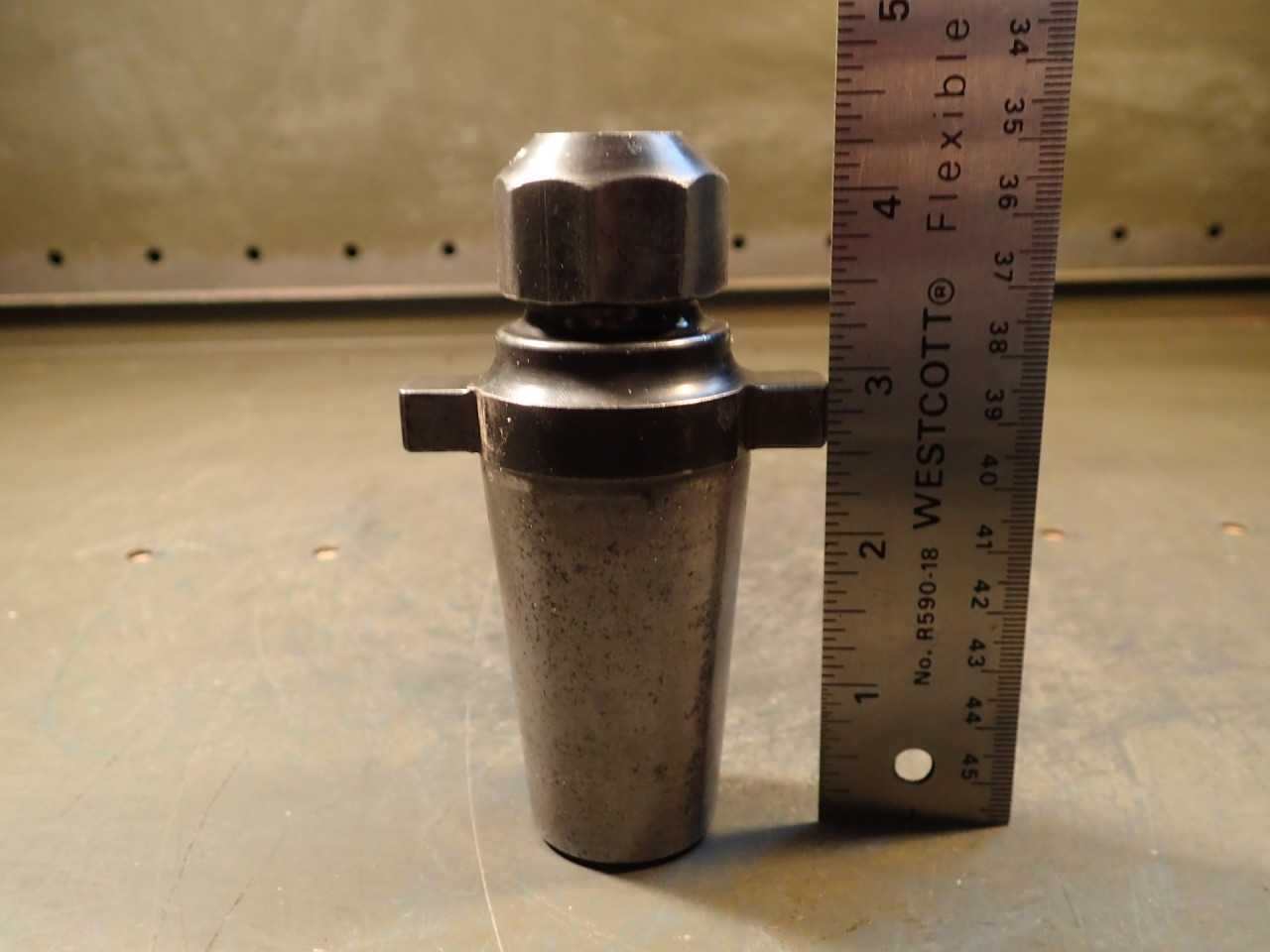 Universal Engineering 80319 1/2" Kwik-Switch 300 Double Taper Y Collet Chuck - HOLEMAKING TOOLS