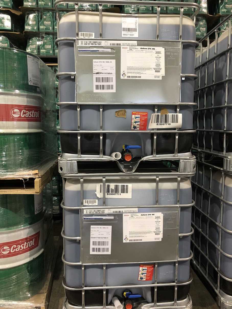 48 PALLETS OF INDUSTRIAL CASTROL LUBRICANTS - PALLET JACKS