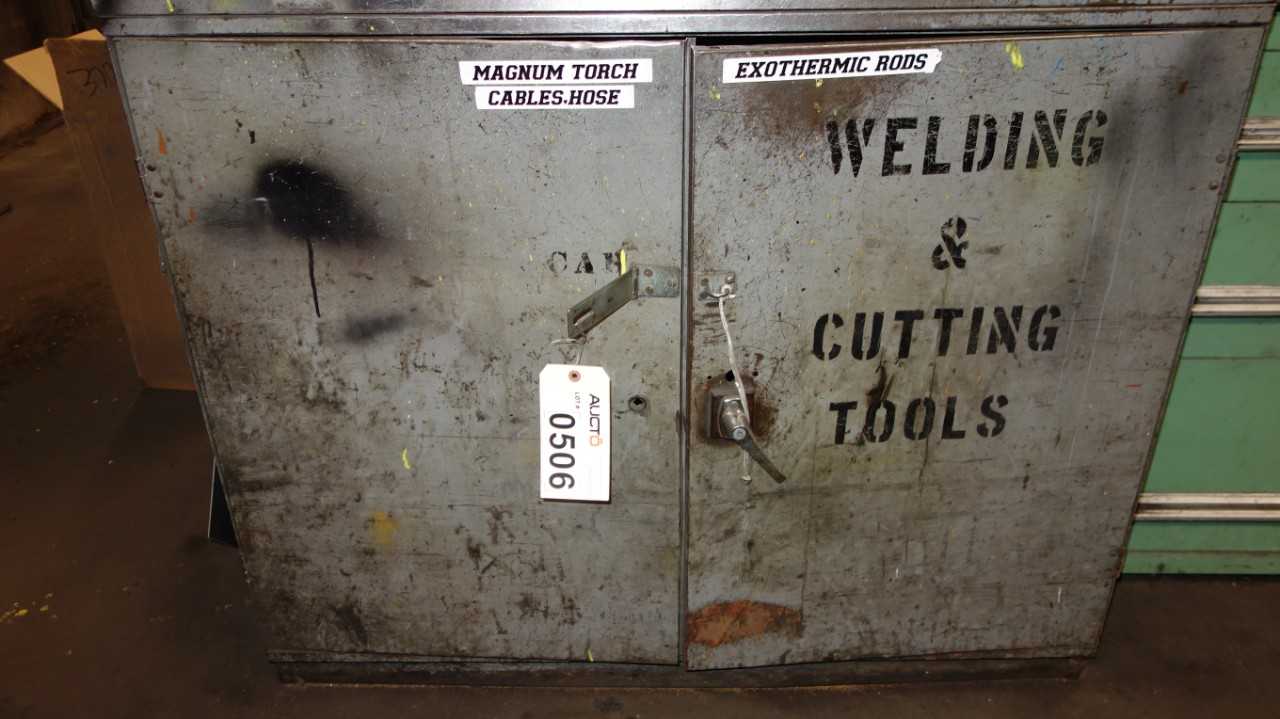 CABINET WITH CONTENTS, ASSORTED WELDING ACCESSORIES, TORCHES, AND FOOT PEDALS - WELDING EQUIPMENT