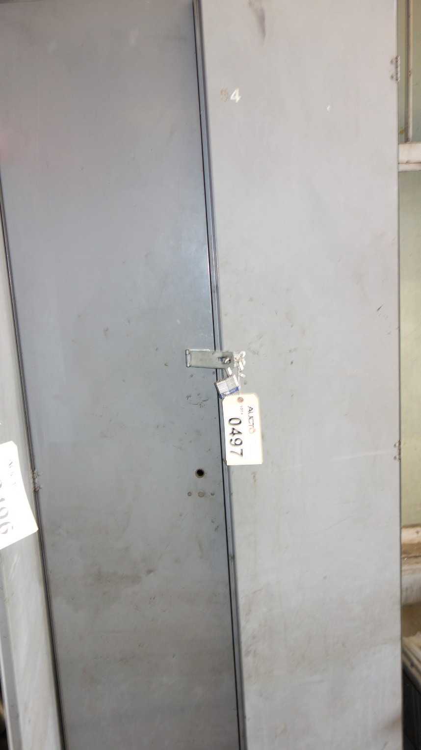 CABINET W/ ASSORTED POWER TRANSMISSION PARTS - POWER TRANSMISSION