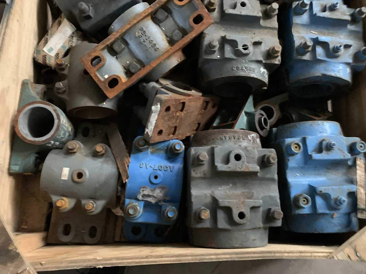 CRATE OF MISC. DODGE PILLOW BLOCK BEARINGS  LINK BELT - BEARINGS