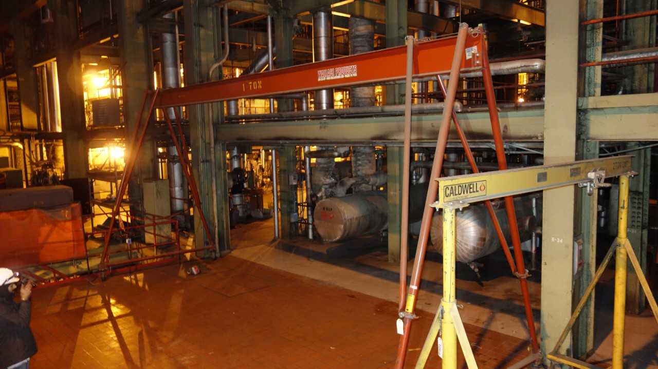 WALLACE 1-TON I-BEAM HOIST - LIFTING EQUIPMENT