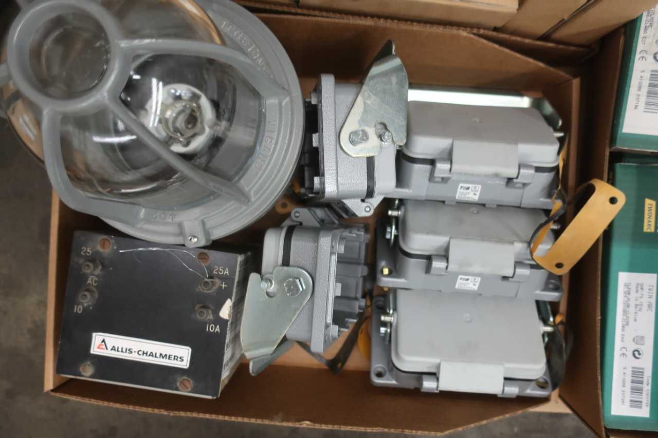 4 PALLETS OF ASSORTED ELECTRICAL - ELECTRICAL COMPONENTS