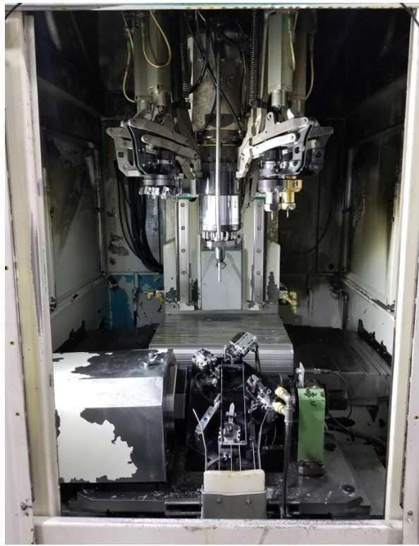 2003 Chiron Model # FZ-12SM 20T CNC Machining Center - CNC MACHINING CENTERS