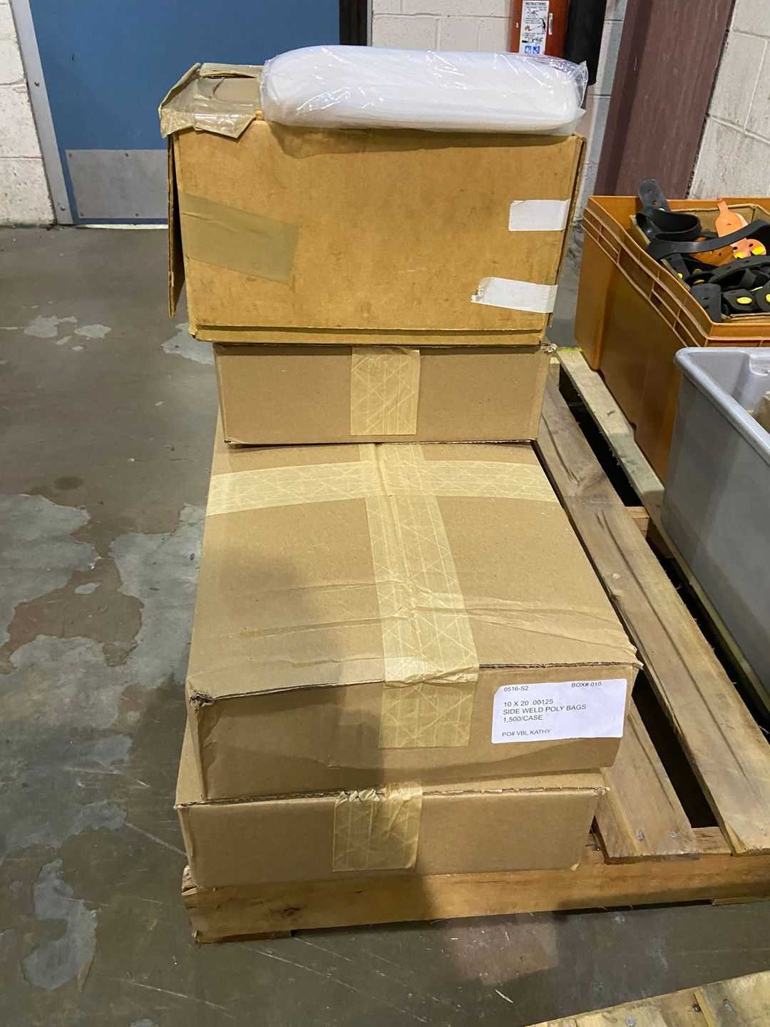 PLASTIC BAG SEALING MACHINE - PACKAGING
