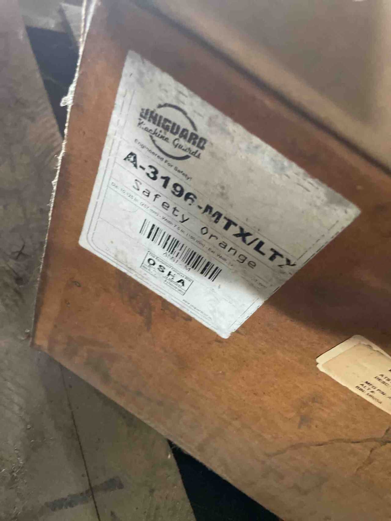 LOT OF UNIGUARD SAFE GUARDS GOULDS 3196-MTX - INDUSTRIAL PARTS