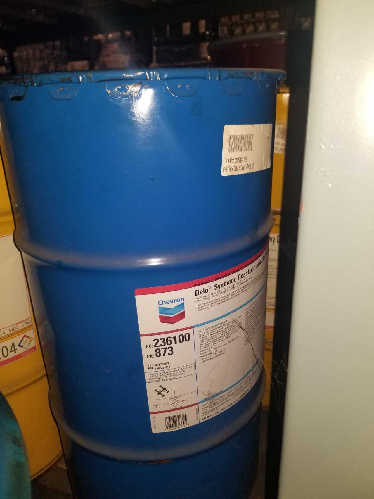 Lot of 1 Keg - CHEVRON DELO SYNTHETIC GEAR LUBRICANT 75W90 120LB KEG - MISCELLANEOUS
