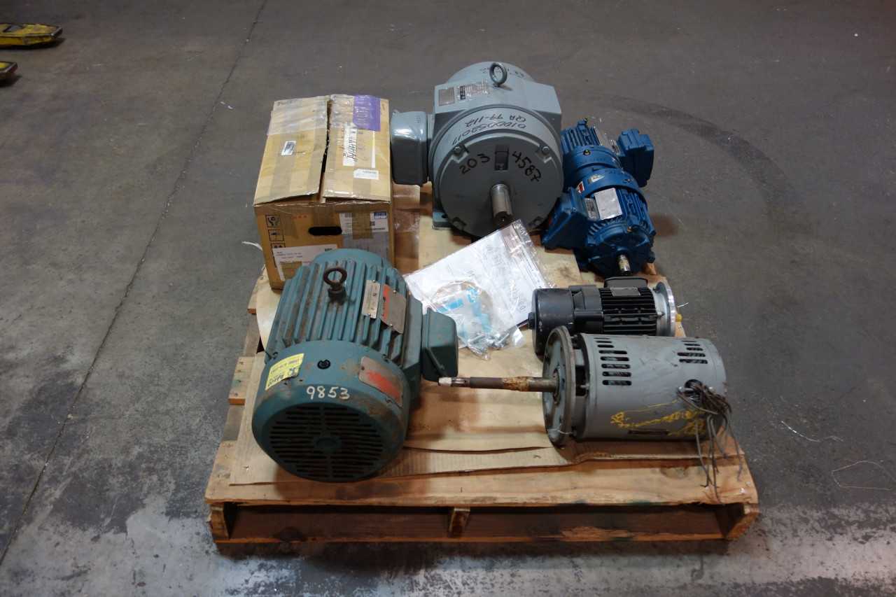 1 PALLET OF ASSORTED ELECTRICAL AC MOTORS, GEAR MOTOR- SIEMENS, WESTINGHOUSE, SUMITOMO - ELECTRIC MOTORS