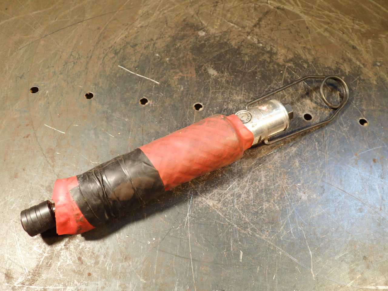 Ingersoll Rand Reversible Inline Air Pneumatic Torque Screwdriver 3RPQS1 500-RPM - PNEUMATIC POWER TOOL