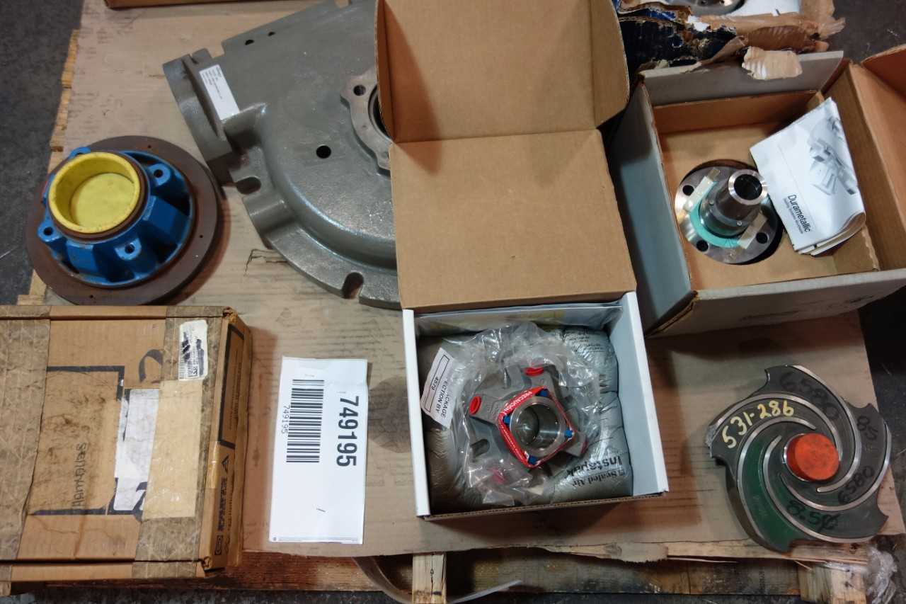 1 PALLET OF ASSORTED PUMP PARTS & ACCESSORIES- GOULDS, FLOWSERVE, JOHN CRANE, FISHER - PUMPS