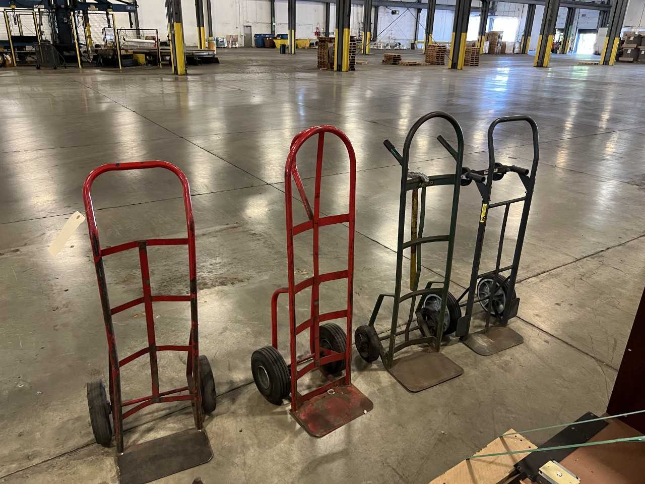 lot of 4 box dollies - MATERIAL HANDLING
