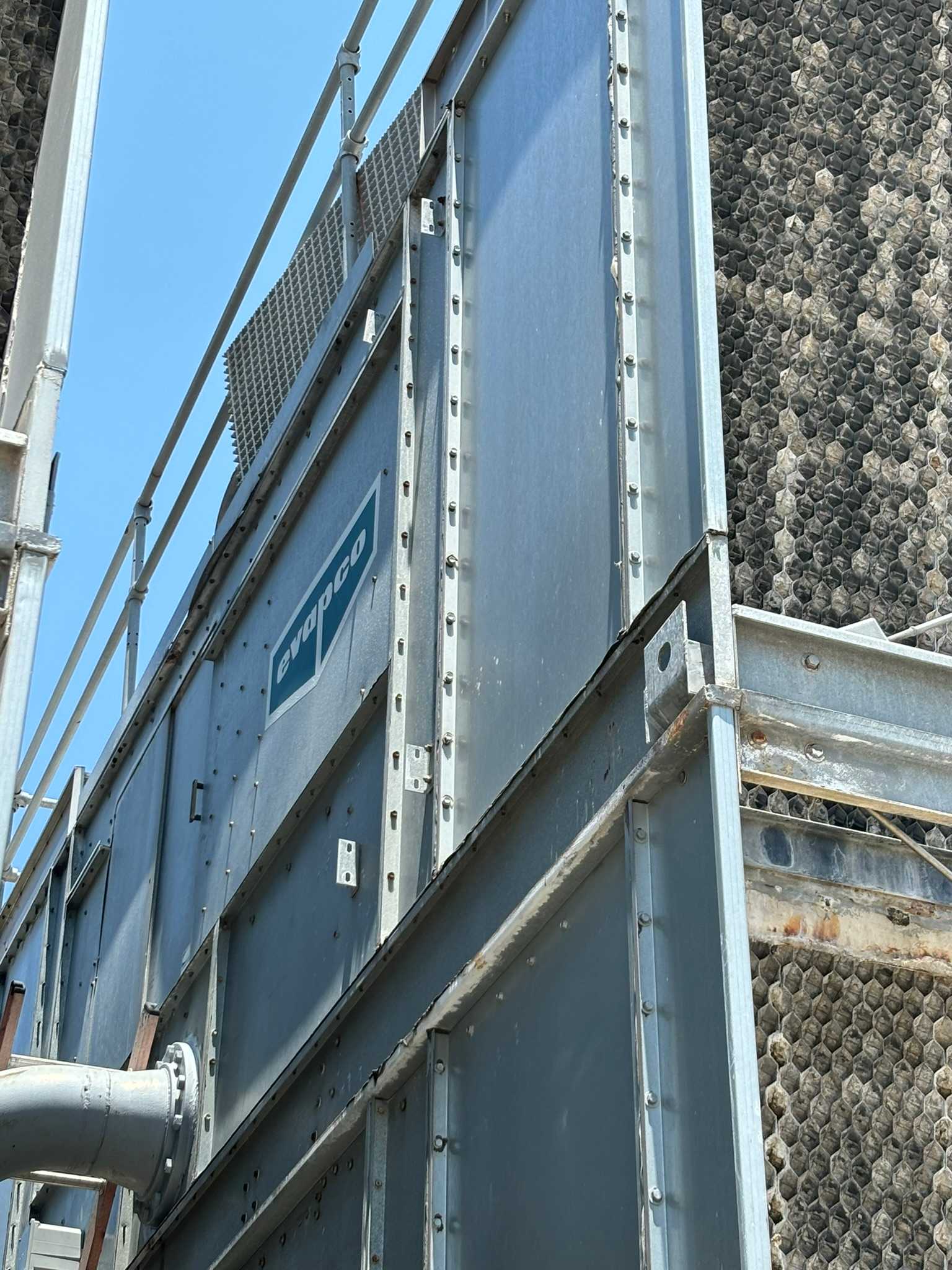 EVAPCO COOLING TOWER - THERMAL CONTROL