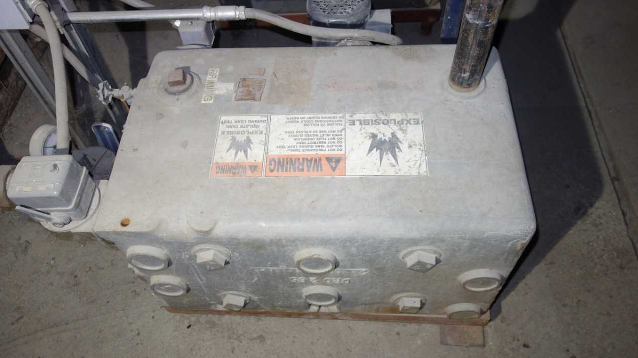 LOT OF 2 BELL & GOSSETT 15VLRS1-20 VACUUM HEATING PUMP - VACUUM PUMP