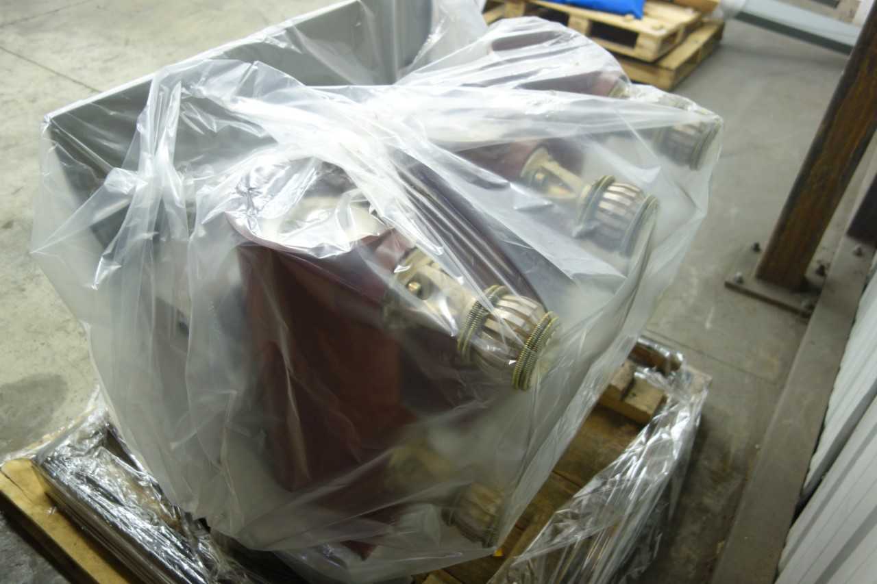 ABB ADVAC CH00132B01CB01 MEDIUM VOLTAGE VACUUM CIRCUIT BREAKER - CIRCUIT BREAKERS