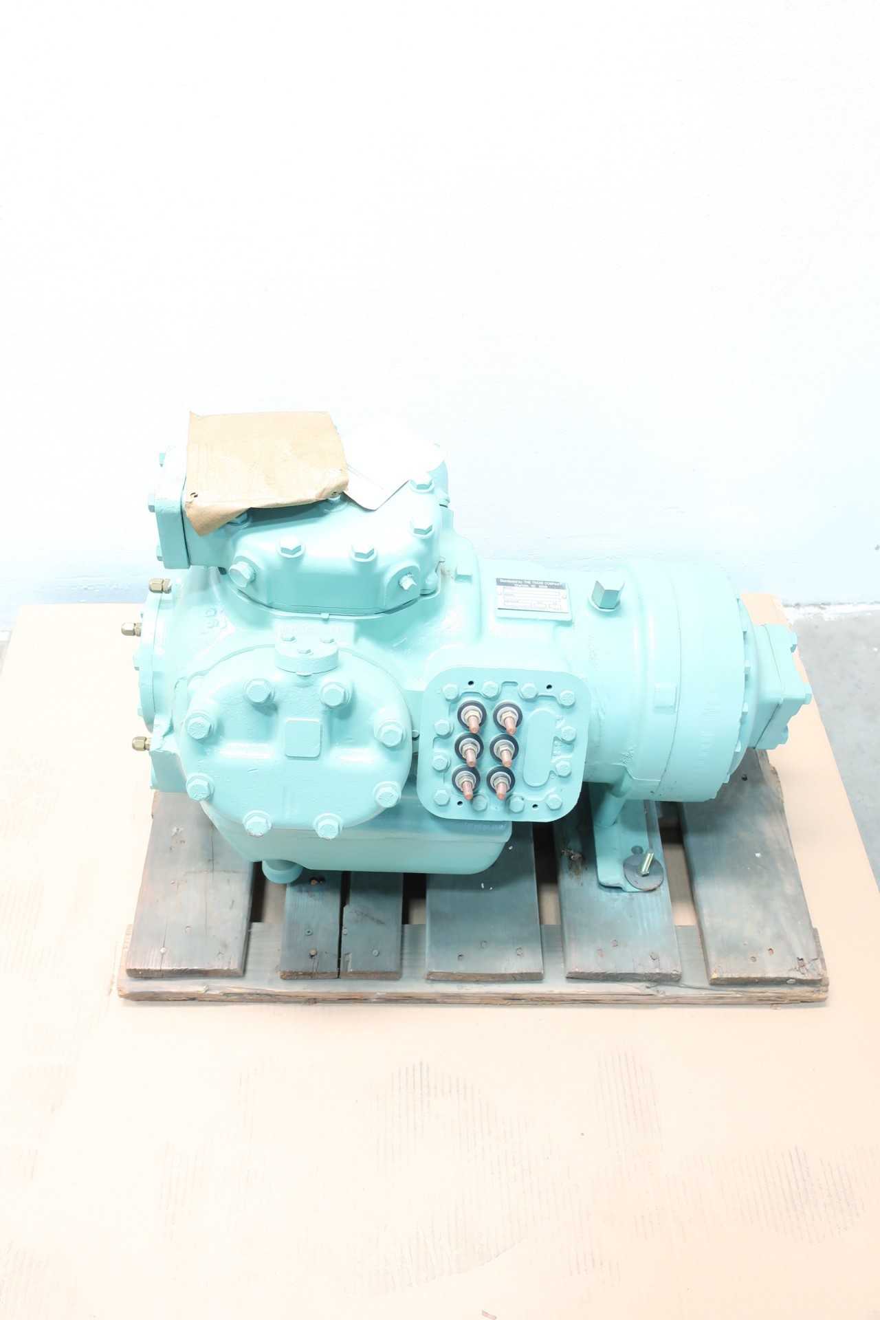 TRANE CARRIER CARLYLE RECIPROCATING COMPRESSOR - AIR COMPRESSORS