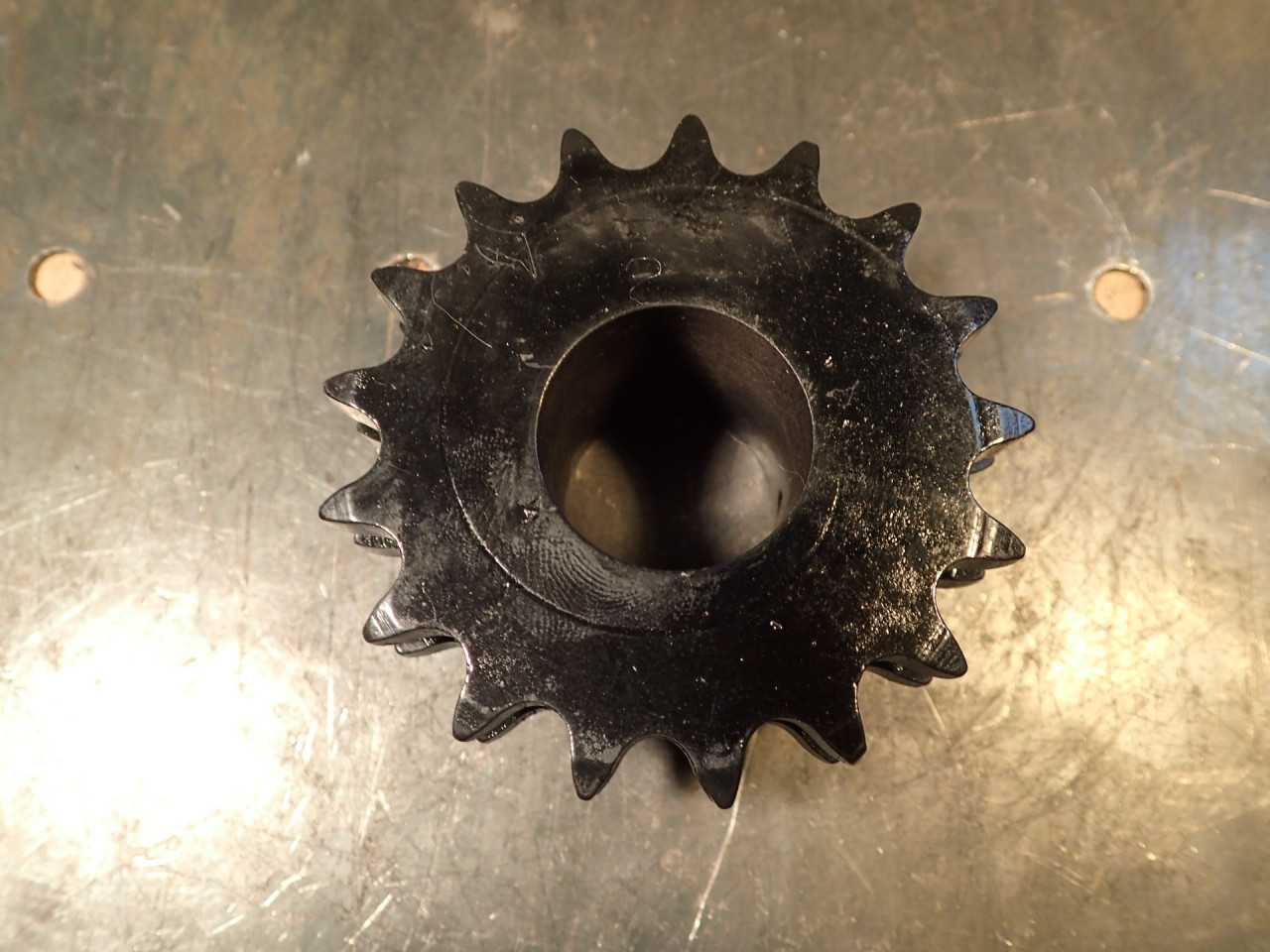 Martin D40B17H #40 2-Strand Chain Sprocket: 17-Tooth, 1-1/8" Smooth Bore, NOS - ROLLER CHAIN