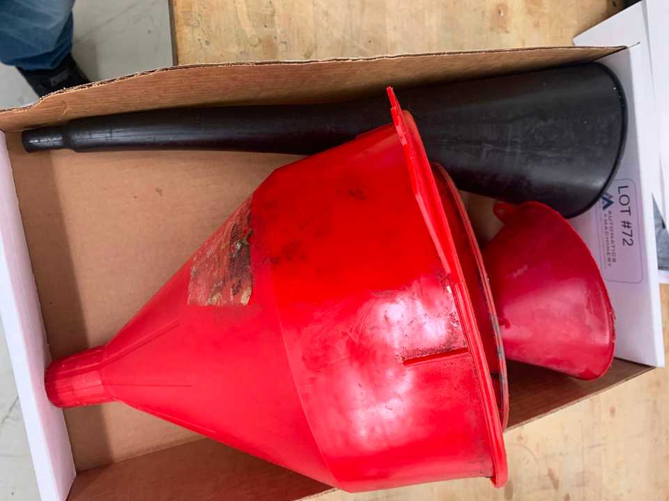Funnels - INDUSTRIAL PARTS