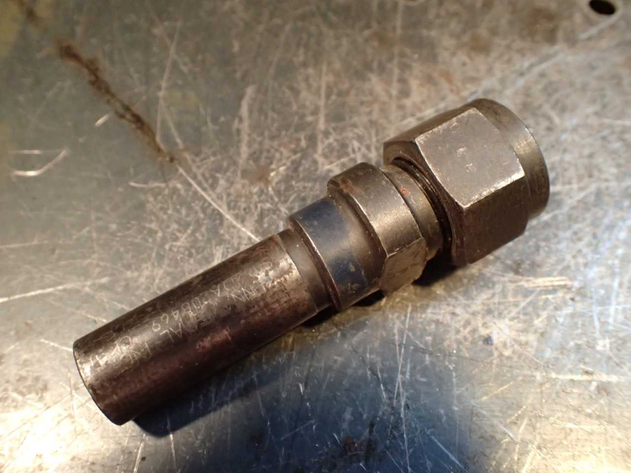 Kennametal 062DA208469 DA-200 Double Angle Collet Chuck: 5/8" Shank, 3-1/4" Long - MACHINING ACCESSORIES & TOOLING