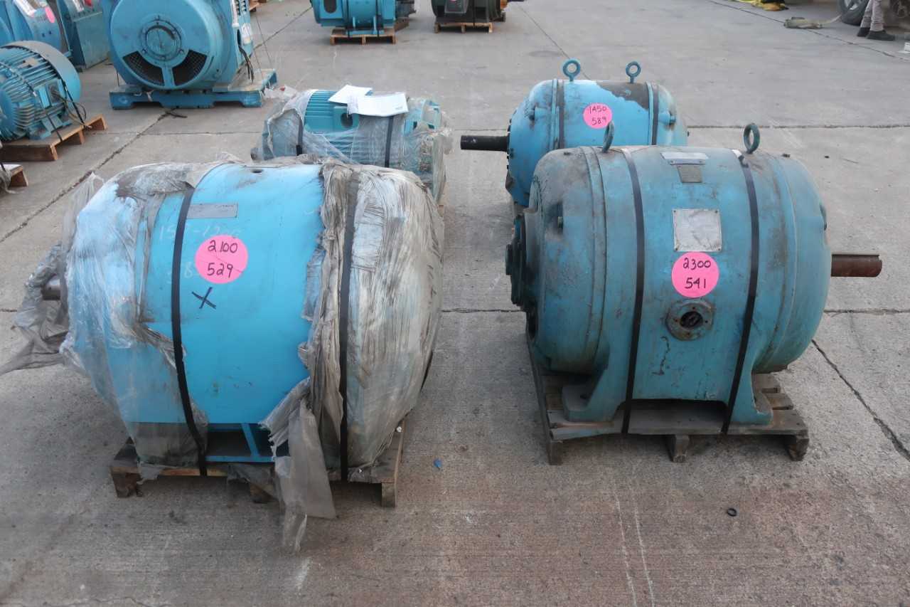 LOT OF 4 ASSORTED ELECTRICAL MOTORS - ELECTRIC MOTORS