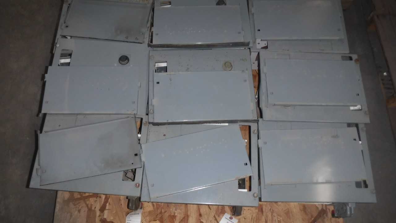 Lot of Nine 25 HP Square D MCC Buckets Size 2 Fusible - MOTOR STARTERS