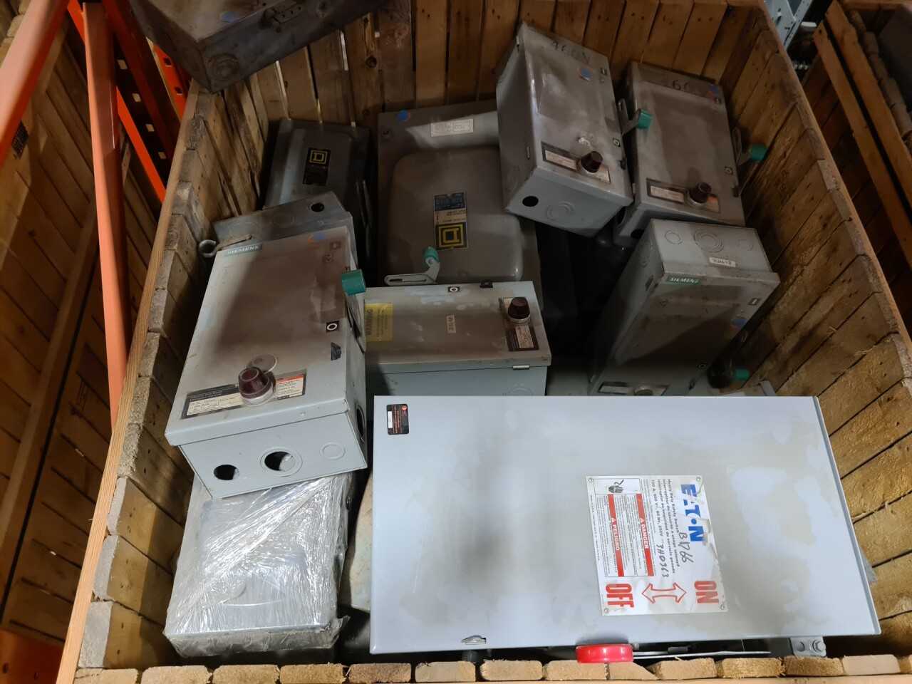 Bulk Inventory of Disconnect Switches - DISCONNECT SWITCHES
