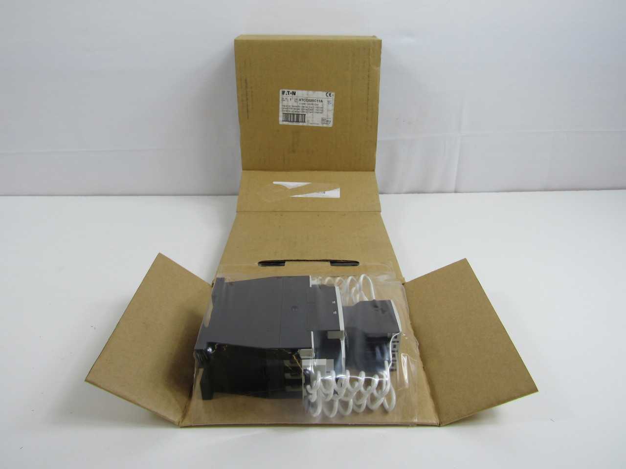 Quantity of 3x XTCC025C11A Contactors - CONTACTORS