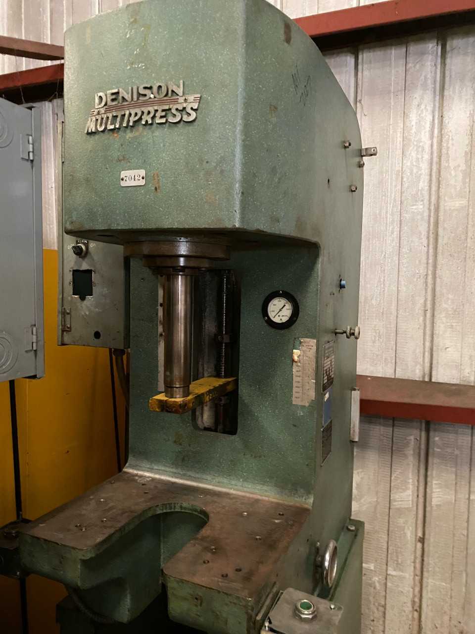 8 ton Denison Multipress - PRESSES 8 ton Denison Multipress - PRESSES