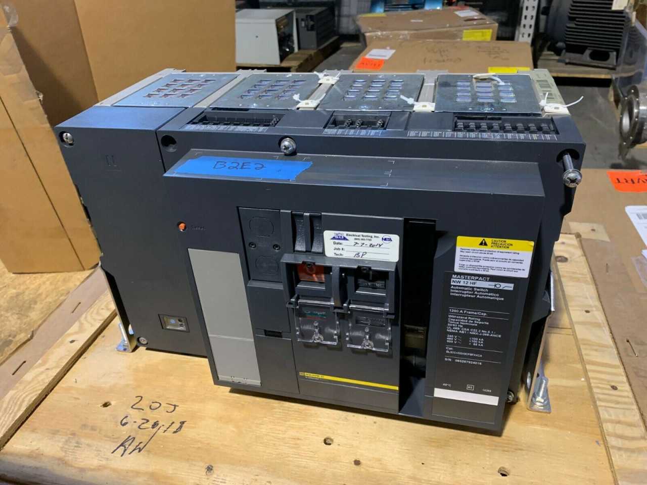 NEW TAKEOUT SQUARE D 1200AMP MASTERPACT NW12HF AUTOMATIC SWITCH BL3CCVSSX9CFBFXXCA - CIRCUIT BREAKERS