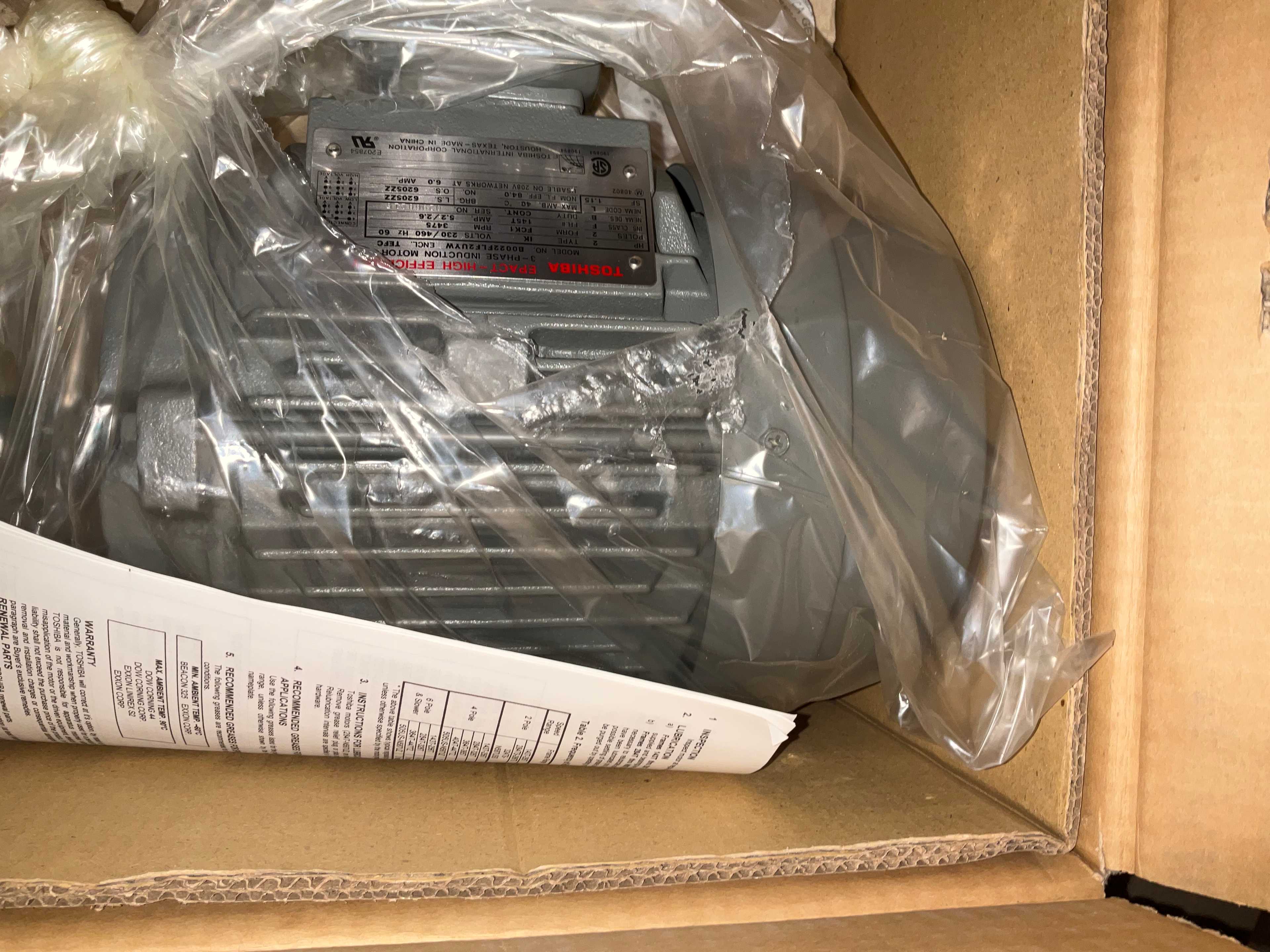 TOSHIBA B0022FLF2UYW AC MOTOR - AC MOTOR