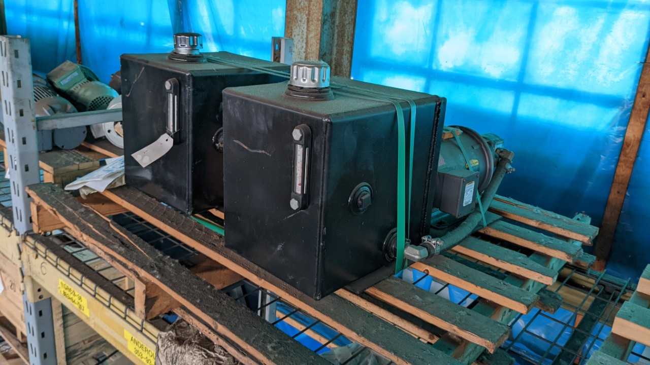 Lot of 2 hydraulic power units - HYDRAULIC PARTS