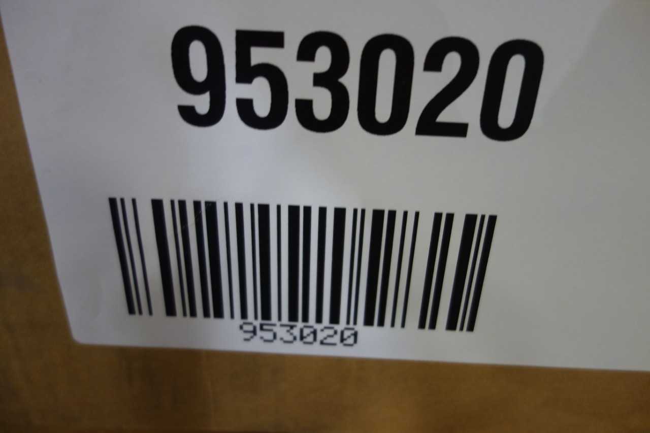 1 PALLET OF ASSORTED LOVEJOY SLEEVES AND HUBS - HUB