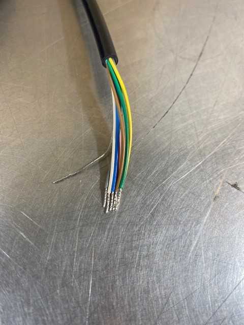 Lot of 45 BANNER ENGINEERING 57594 (MQDC-815) CONNECTOR CABLE- New Open Box Item - ELECTRICAL COMPONENTS