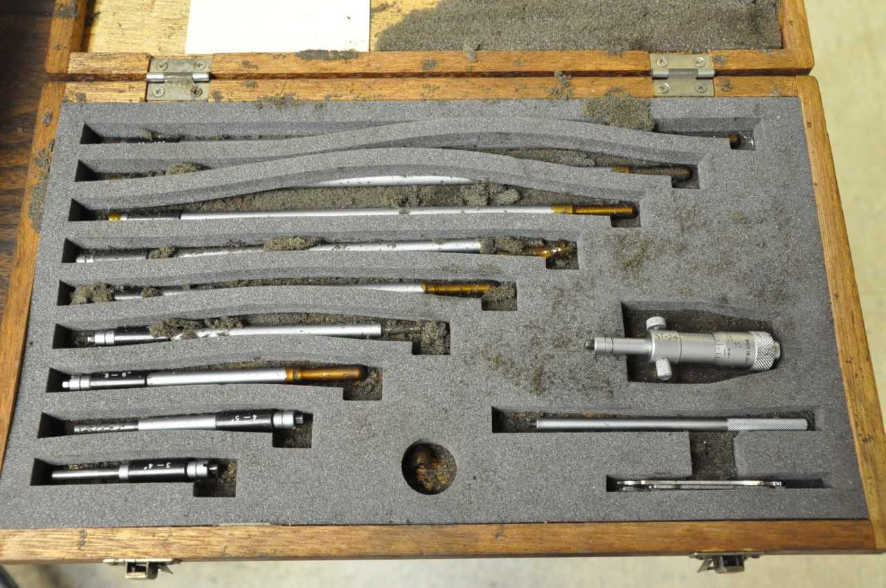 Mitutoyo Inside Micrometer Set with Case - ELECTRIC POWER TOOLS