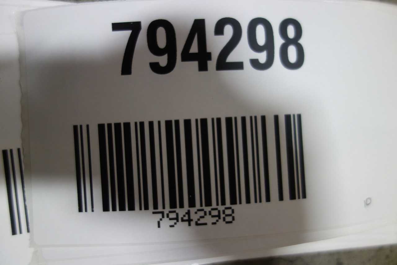 LOT OF 33 EATON MINIATURE CIRCUIT BREAKERS   PLS6 C202 DC AU - CIRCUIT BREAKERS