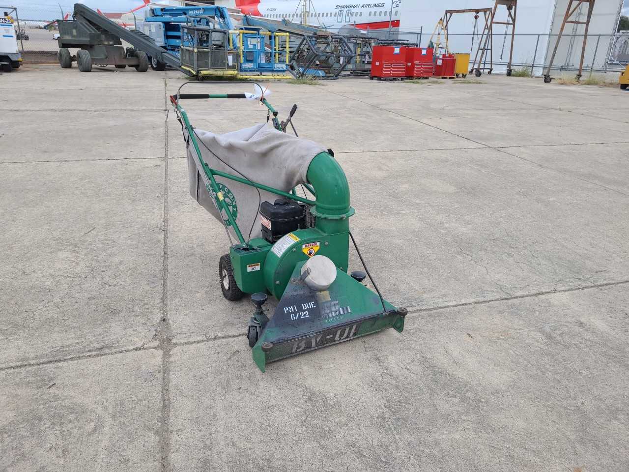 OUT DOOR BILLY GOAT PUSH VACUUM (Lot 2586590) San Antonio, TX - MISCELLANEOUS