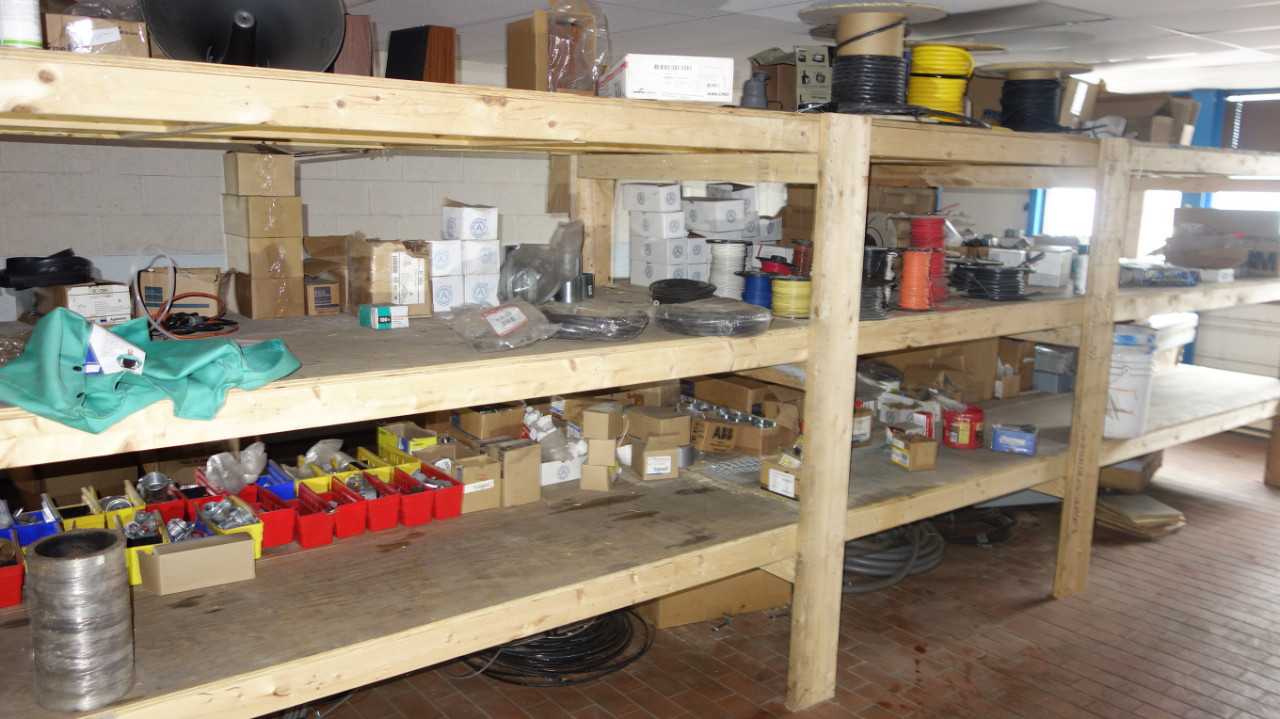 CONTENTS OF SHELVES, ASSORTED ELECTRICAL MRO - INDUSTRIAL PARTS