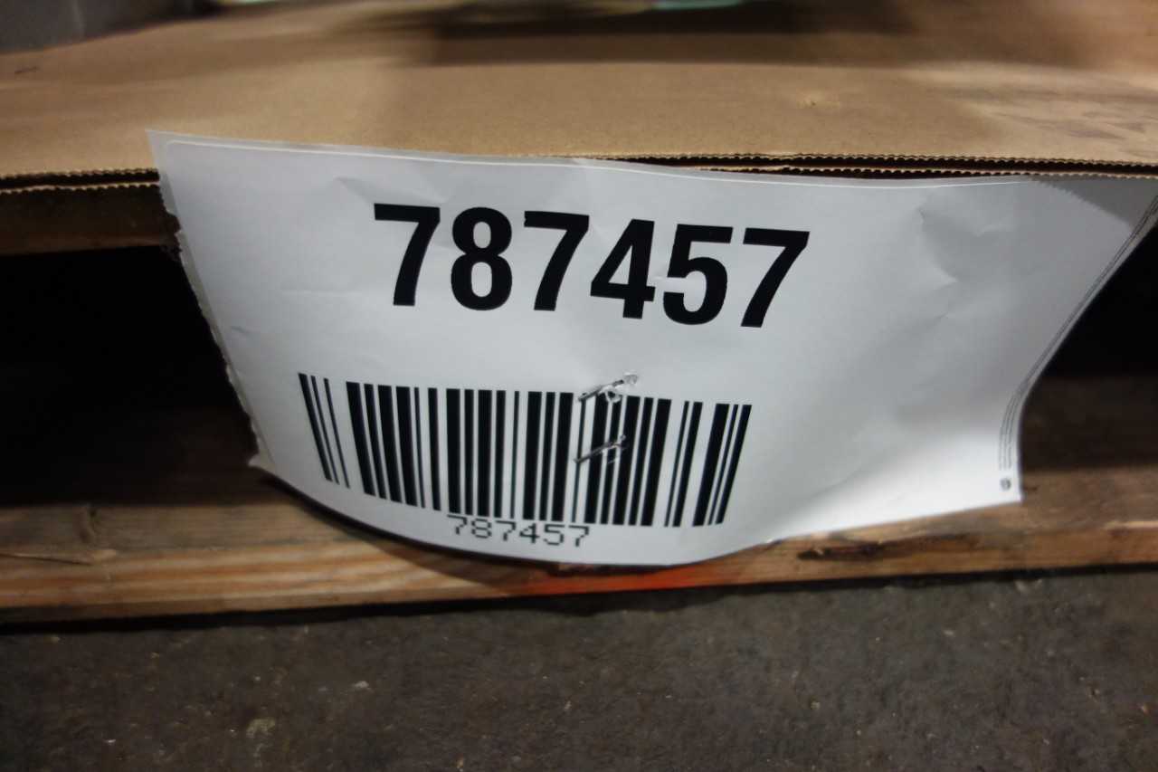 2 PALLETS OF ASSORTED VALVES AND VALVE ACCESSORIES - VALVES