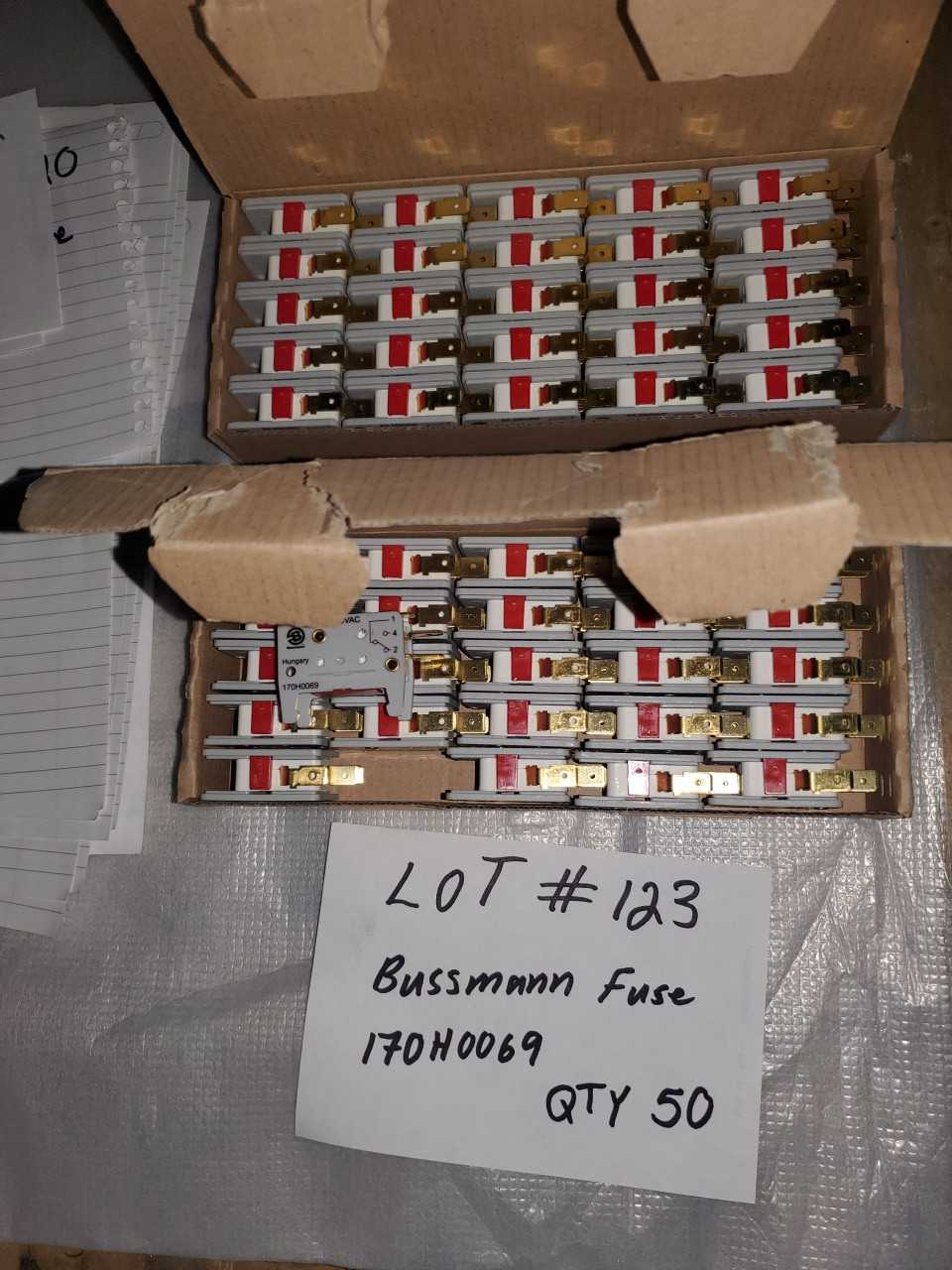 BUSSMANN FUSE 170H0069 QTY. 50 - AUTOMATION & CONTROLS BUSSMANN FUSE 170H0069 QTY. 50 - AUTOMATION & CONTROLS